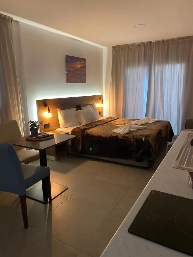 Ellenapa Apts & Studios Ayia Napa Appartamento