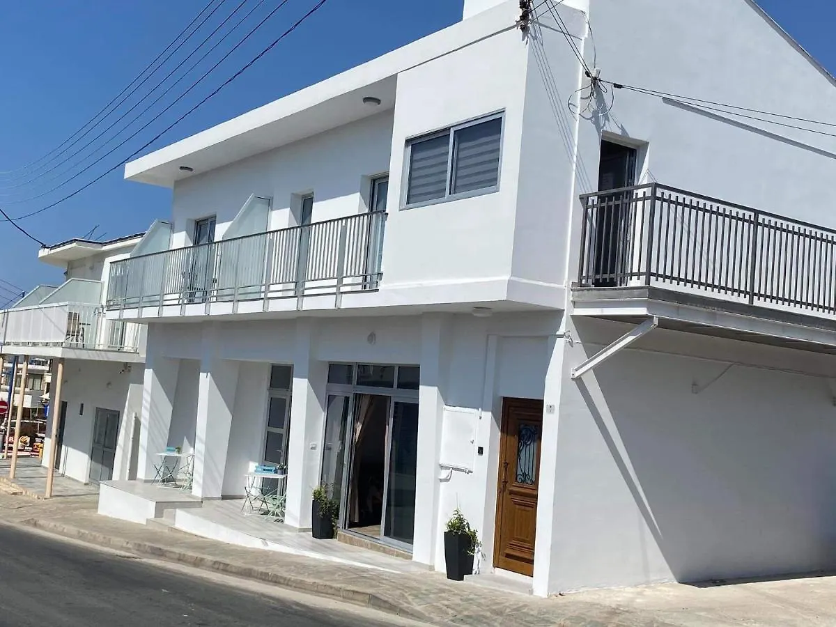 Ellenapa Apts & Studios Ayia Napa 0*,  Cipro