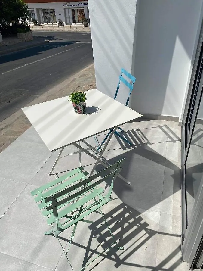 Ellenapa Apts & Studios Ayia Napa Appartamento