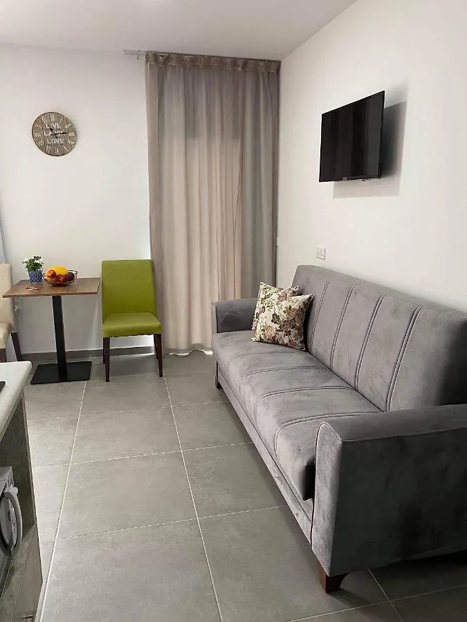 Ellenapa Apts & Studios Ayia Napa Appartamento