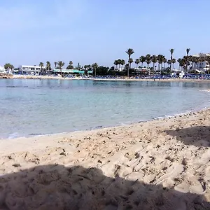 Aparthotel Christopher's Sandy Beach, Agia Napa