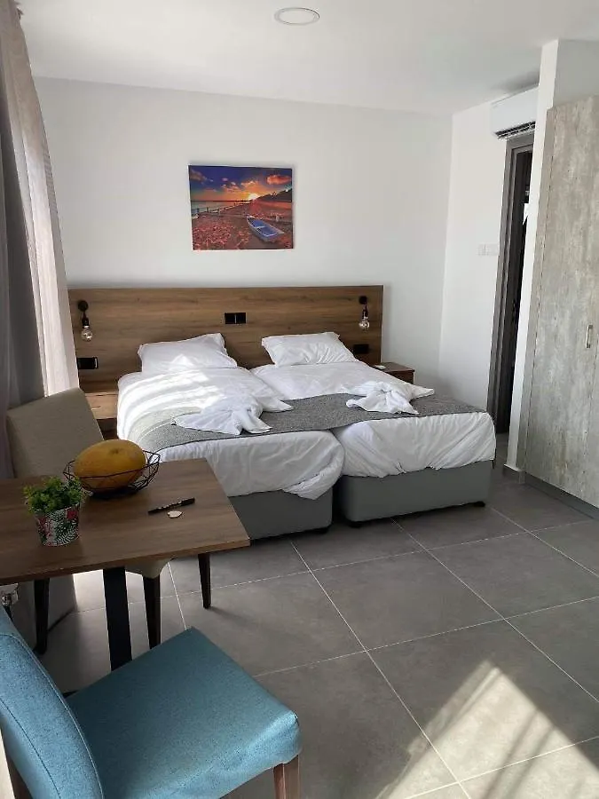 Ellenapa Apts & Studios Ayia Napa